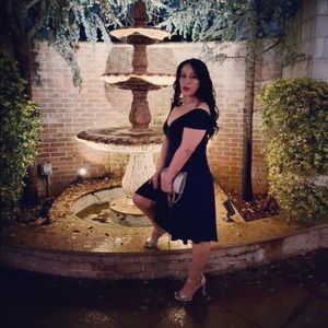 Meet your Posher, Ronni